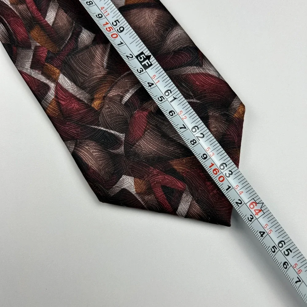 Vintage 1996 J Garcia‎ Curves and Lines Burgundy Abstract 100% Silk Tie Korea
